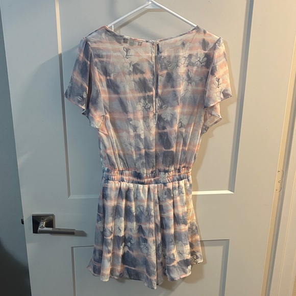 Multi-color Frilly Romper - Picture 3 of 3